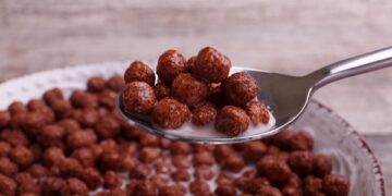 Τα δημητριακά πυροδοτούν την τερηδόνα και την παχυσαρκία, δηλώνουν Βρετανοί οδοντίατροι