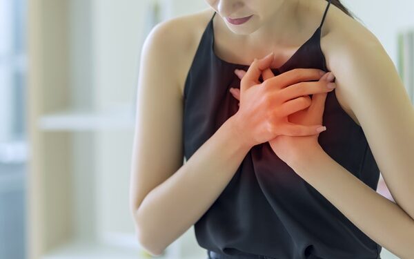 Οι συνήθειες βουρτσίσματος των δοντιών συνδέονται με τον κίνδυνο καρδιακών νόσων