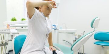 Επαγγελματικοί κίνδυνοι στην υγεία των οδοντιάτρων