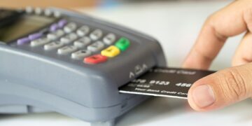 Πρόστιμο 1500 ευρώ σε όσους οδοντιάτρους δεν έχουν POS