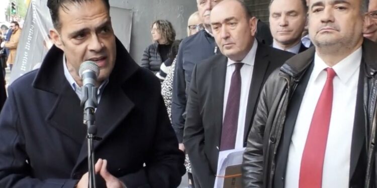 Νέα παρέμβαση της ΕΟΟ για το ασφαλιστικό