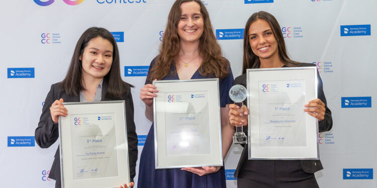 Η Dentsply Sirona βράβευσε τους καλύτερους φοιτητές