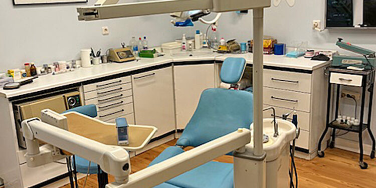 Πώληση οδοντιατρικού εξοπλισμού